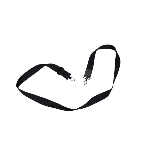 TED BAKER LEATHER OVERNIGHT BAG BURGUNDY AND BLACK CHECK - Picture 11 of 13